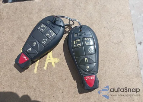 2016 Chrysler Town & Country Touring z USA, uszkodzony, nr VIN 2C4RC1BG9GR230859